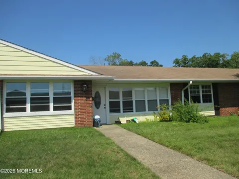 286 Malvern Court