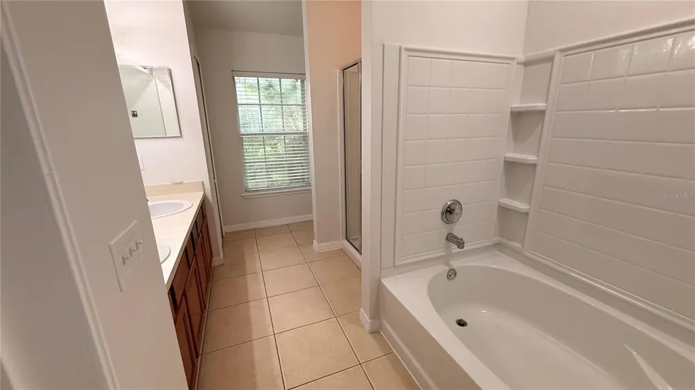 7129 RED LANTERN DRIVE St Cloud, FL 34773