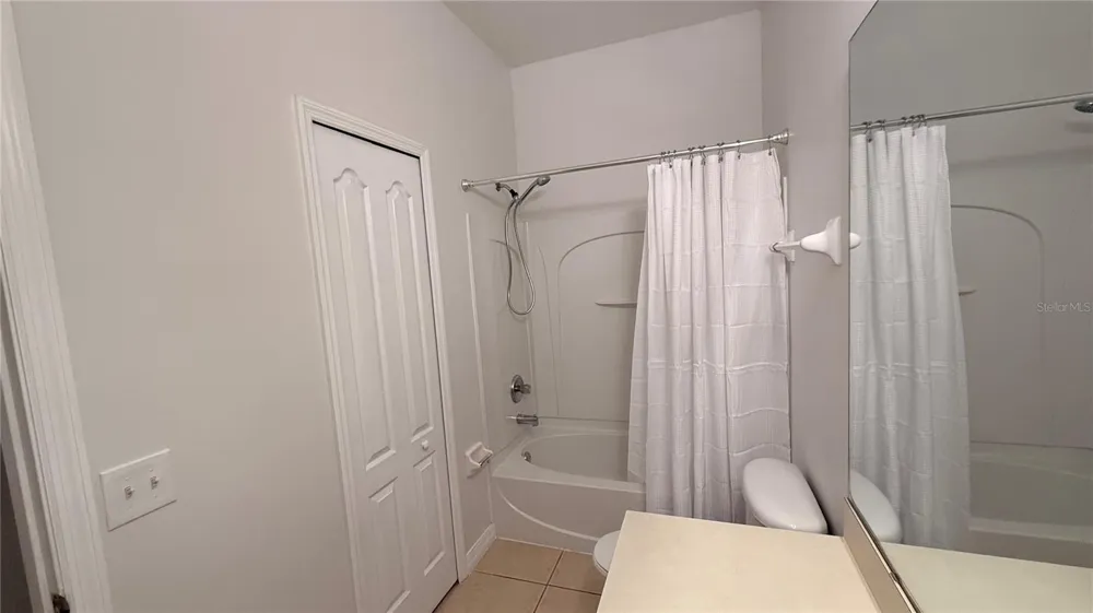 7129 RED LANTERN DRIVE St Cloud, FL 34773