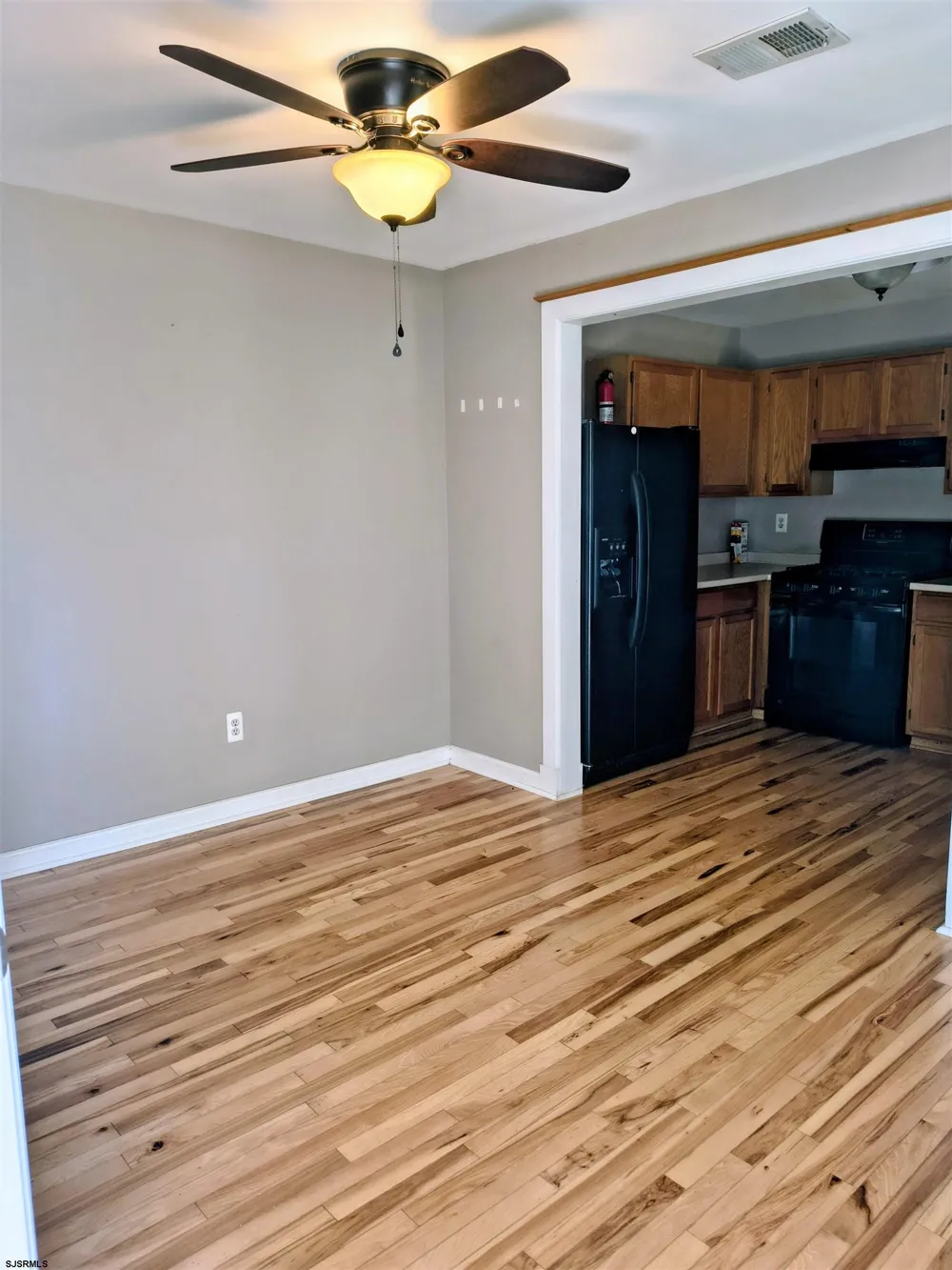 4947 Rosebay Pl Mays Landing, NJ 08330