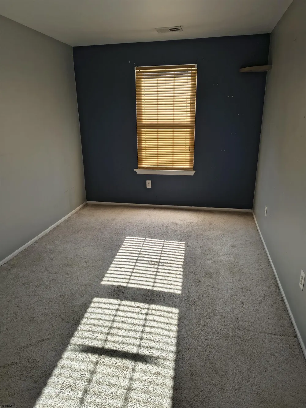 4947 Rosebay Pl Mays Landing, NJ 08330
