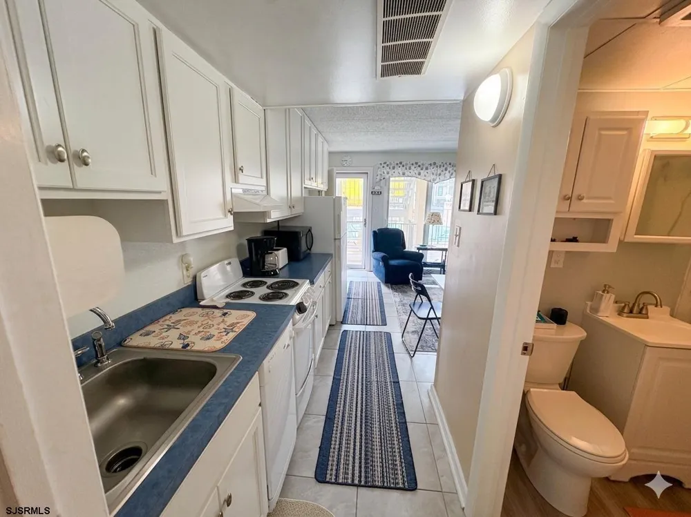 513 E 17th Street North Wildwood, NJ 08260