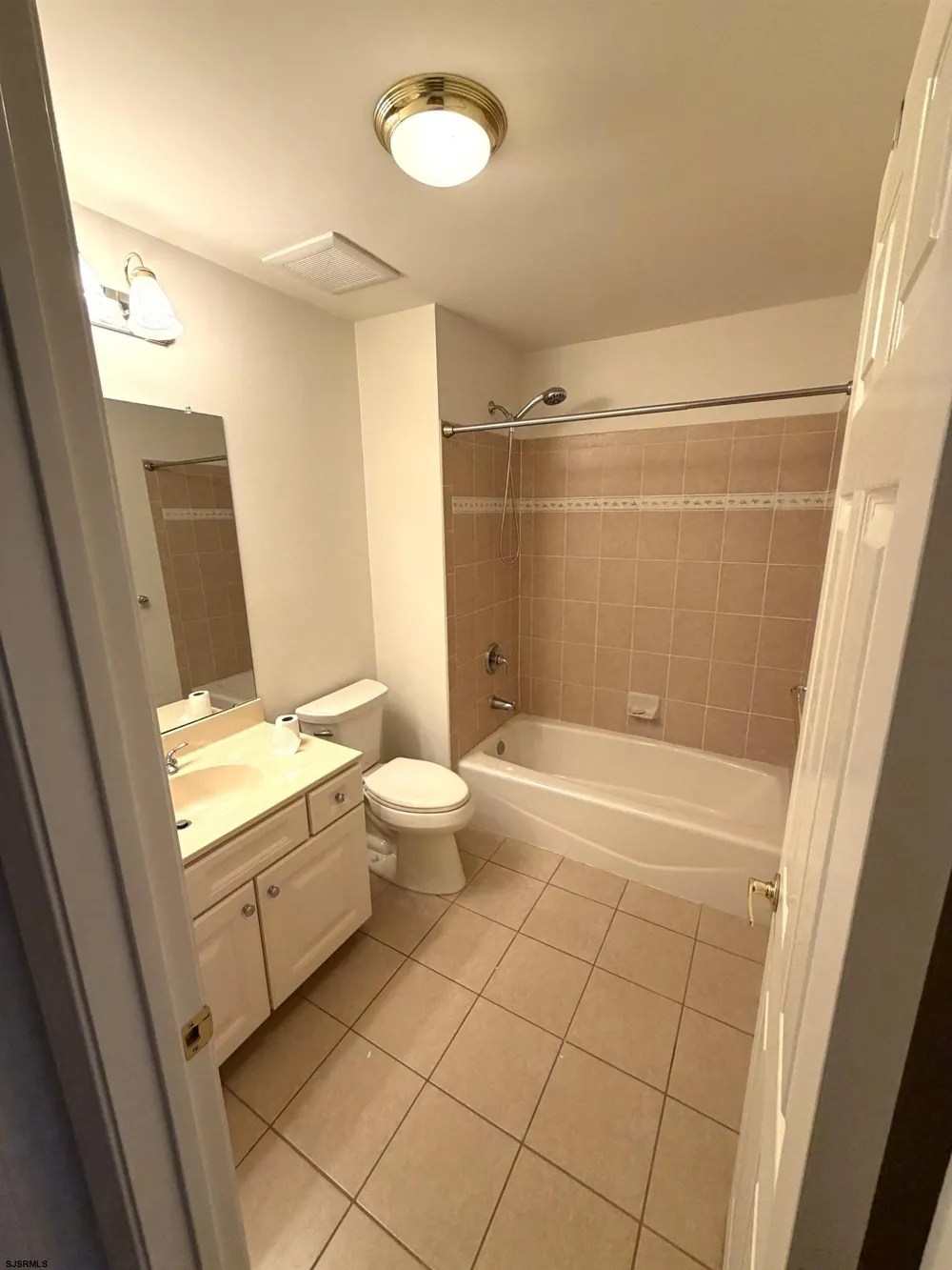308 Osprey Ct Cape May Court House, NJ 08210