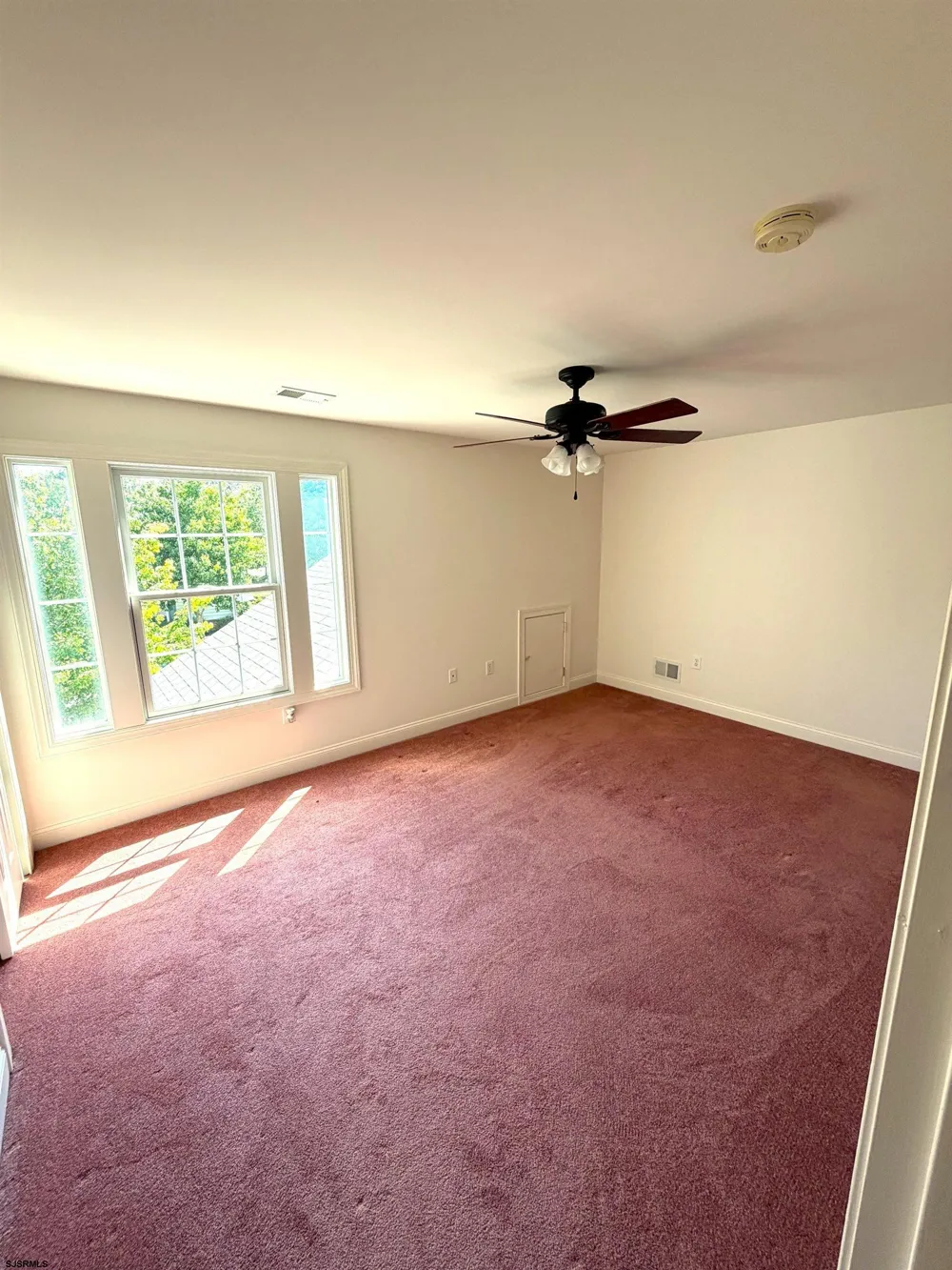 308 Osprey Ct Cape May Court House, NJ 08210