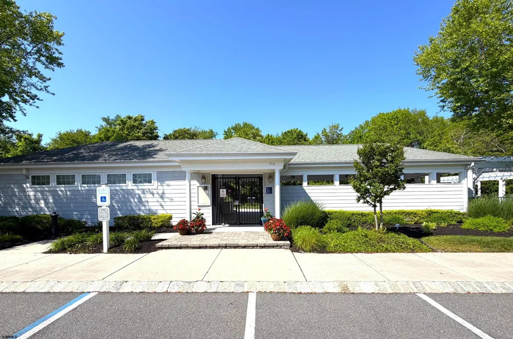 308 Osprey Ct Cape May Court House, NJ 08210