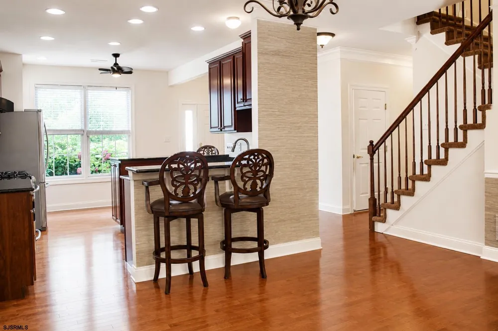 308 Osprey Ct Cape May Court House, NJ 08210