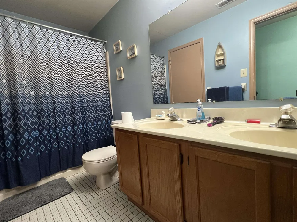 4885 Bayberry Mays Landing, NJ 08330