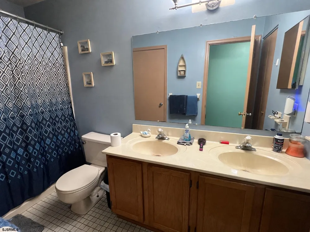 4885 Bayberry Mays Landing, NJ 08330