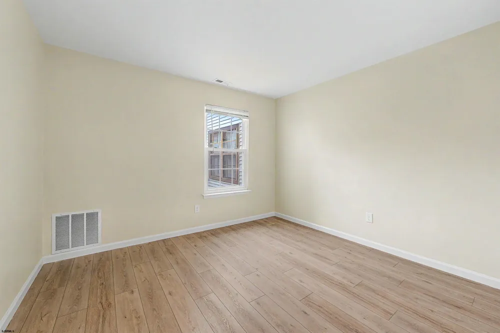 3211 Juniper Ct Mays Landing, NJ 08330