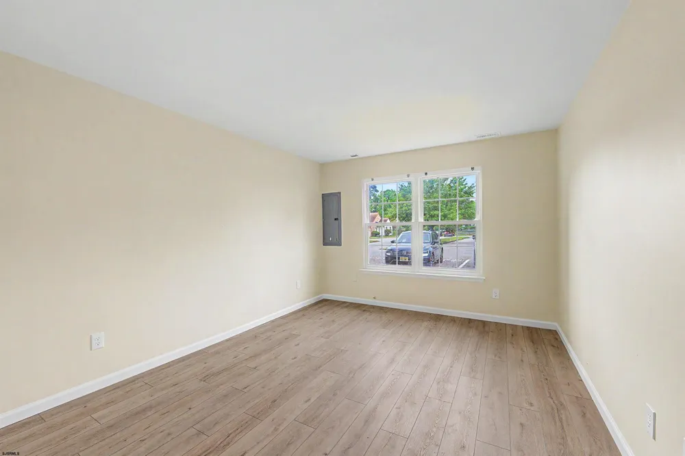 3211 Juniper Ct Mays Landing, NJ 08330