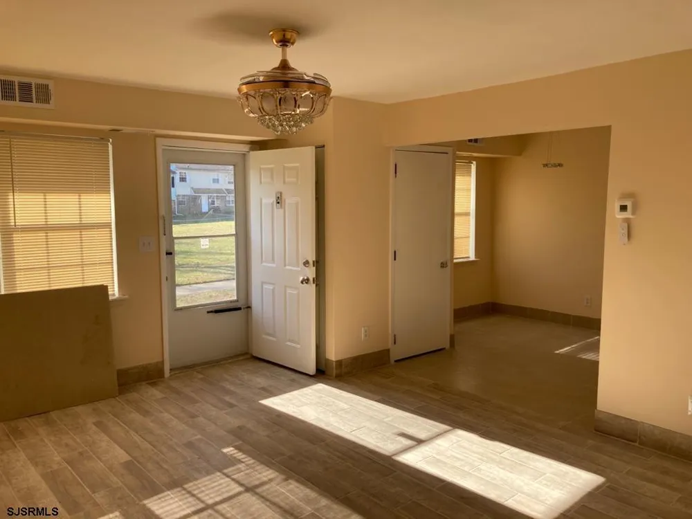 720 S New Road Absecon, NJ 08201