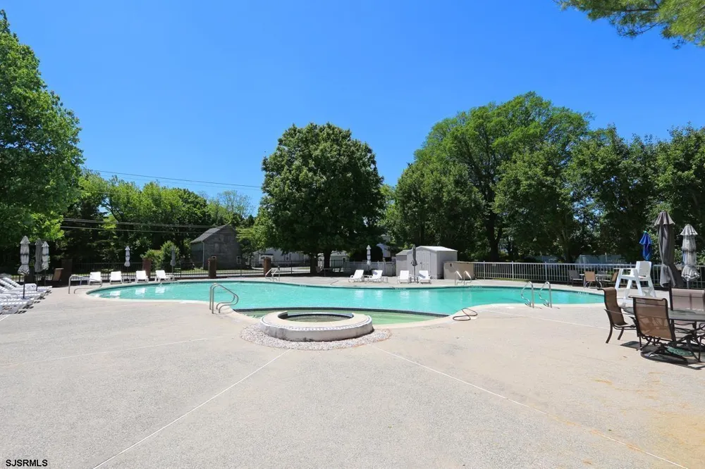 550 Central Ave Linwood, NJ 08221