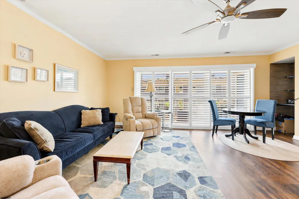 710 Harbour Cv Somers Point, NJ 08244
