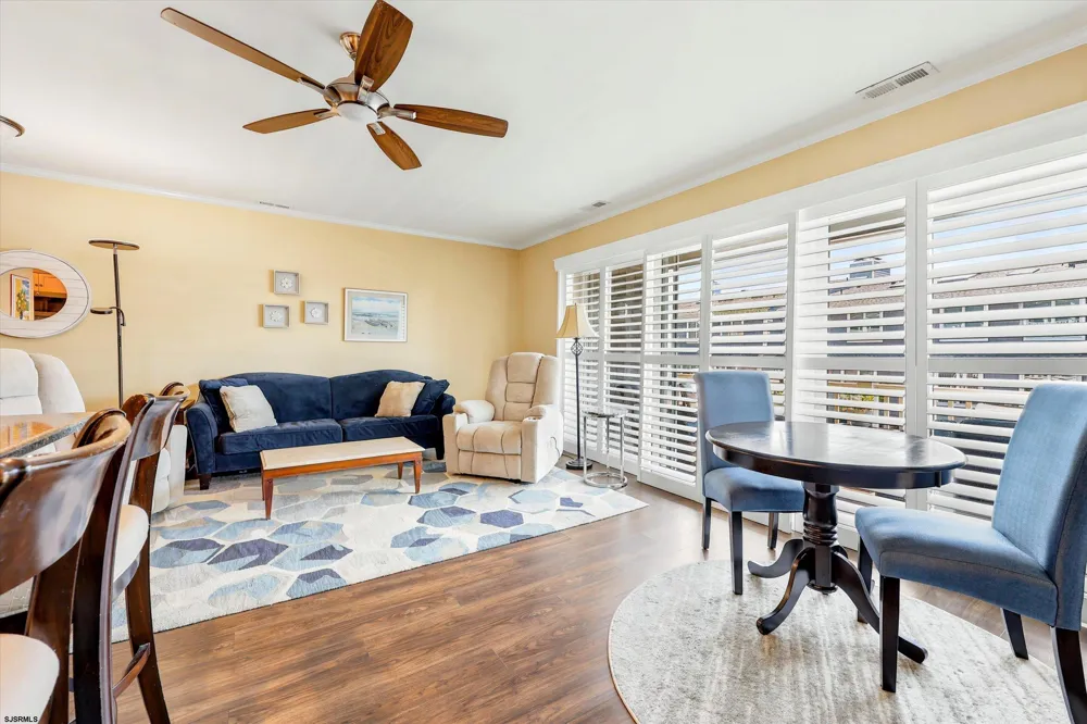 710 Harbour Cv Somers Point, NJ 08244