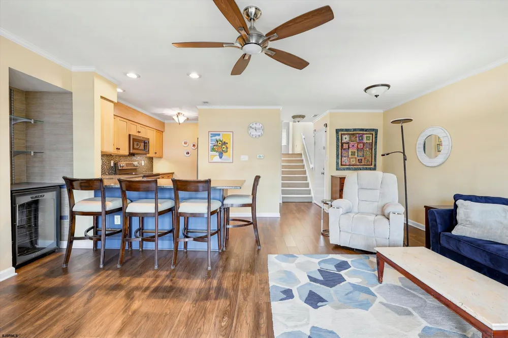 710 Harbour Cv Somers Point, NJ 08244