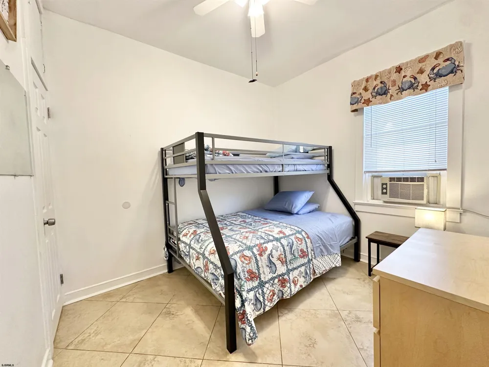 148 E Burk Ave Wildwood, NJ 08260