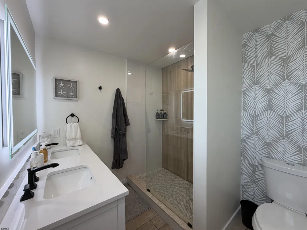 308 W Lincoln Ave Wildwood, NJ 08260