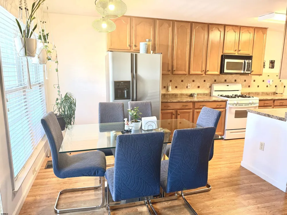 4738 Andorea Dr#180 Mays Landing, NJ 08330