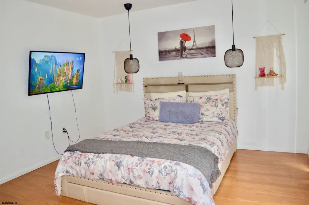 4738 Andorea Dr#180 Mays Landing, NJ 08330