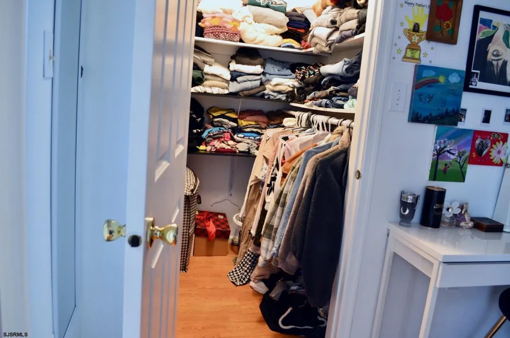 4738 Andorea Dr#180 Mays Landing, NJ 08330
