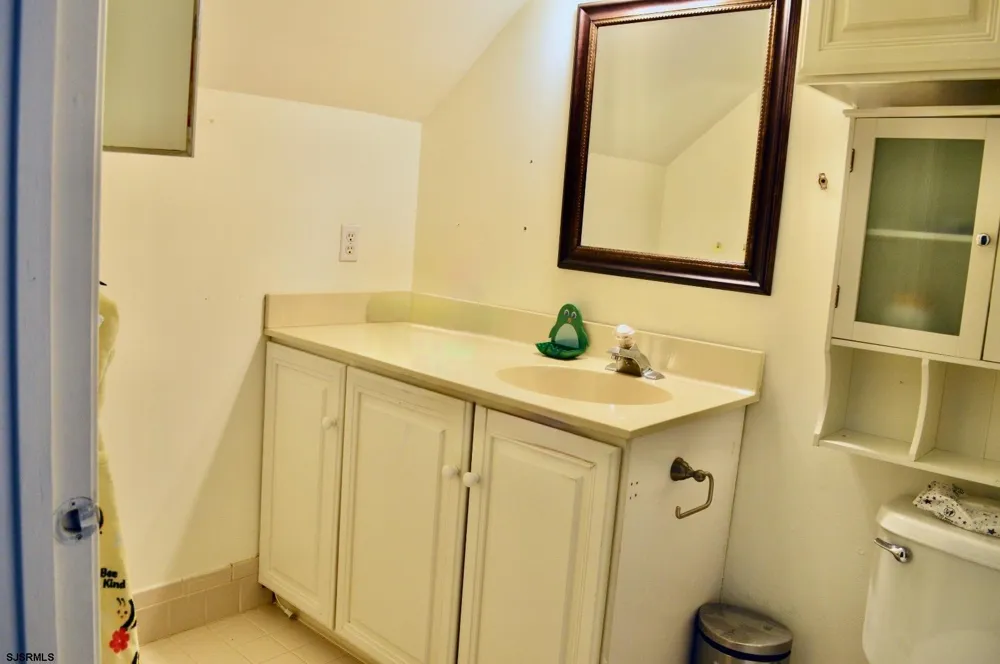 4738 Andorea Dr#180 Mays Landing, NJ 08330