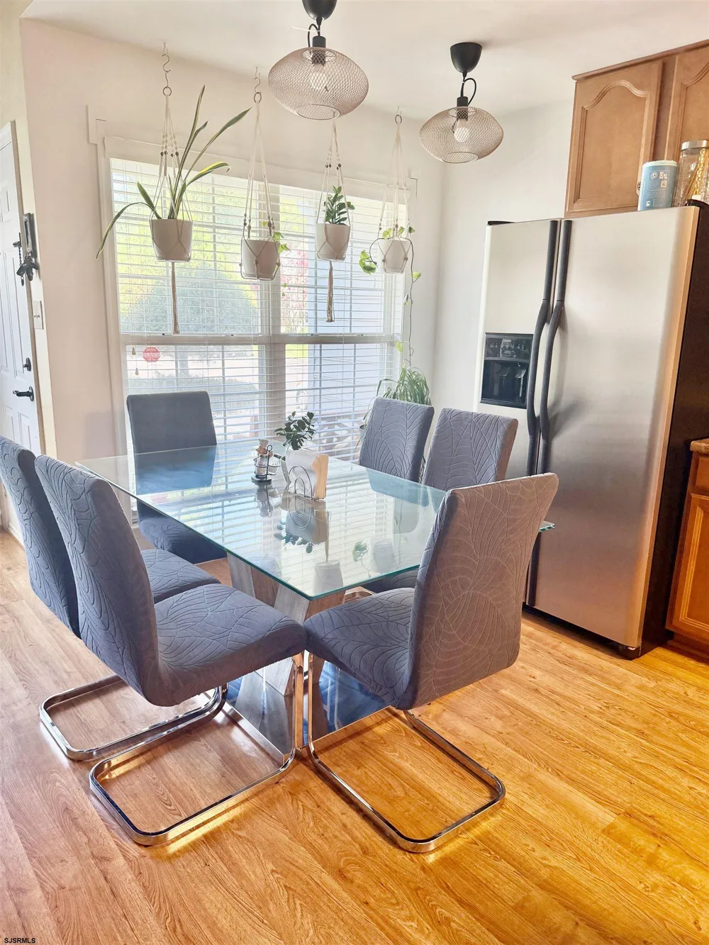 4738 Andorea Dr#180 Mays Landing, NJ 08330