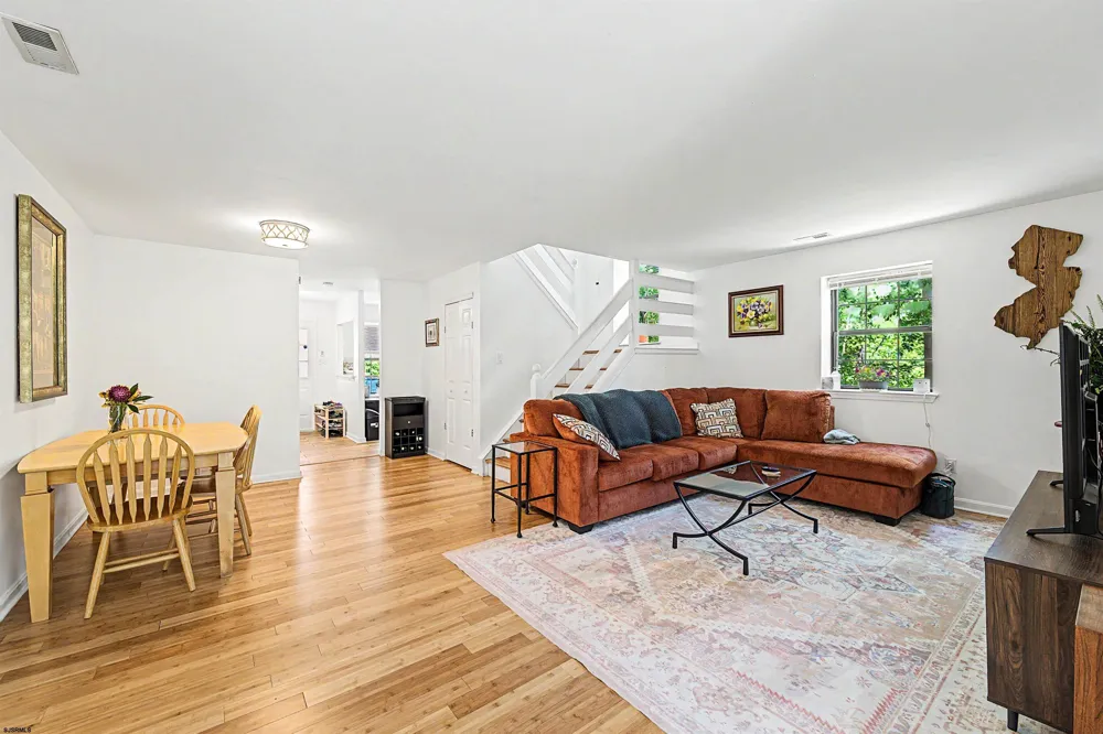 4912 Tulip Tree Pl Mays Landing, NJ 08330