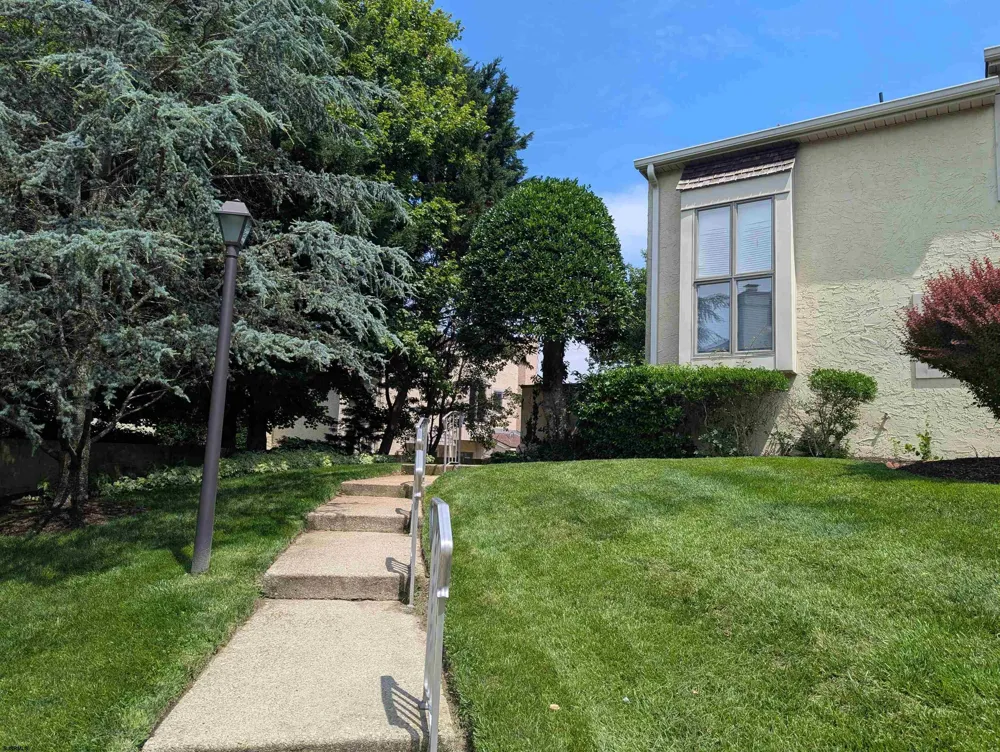 18 Greate Bay Somers Point, NJ 08244