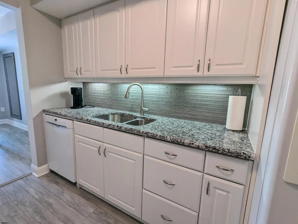 18 Greate Bay Somers Point, NJ 08244