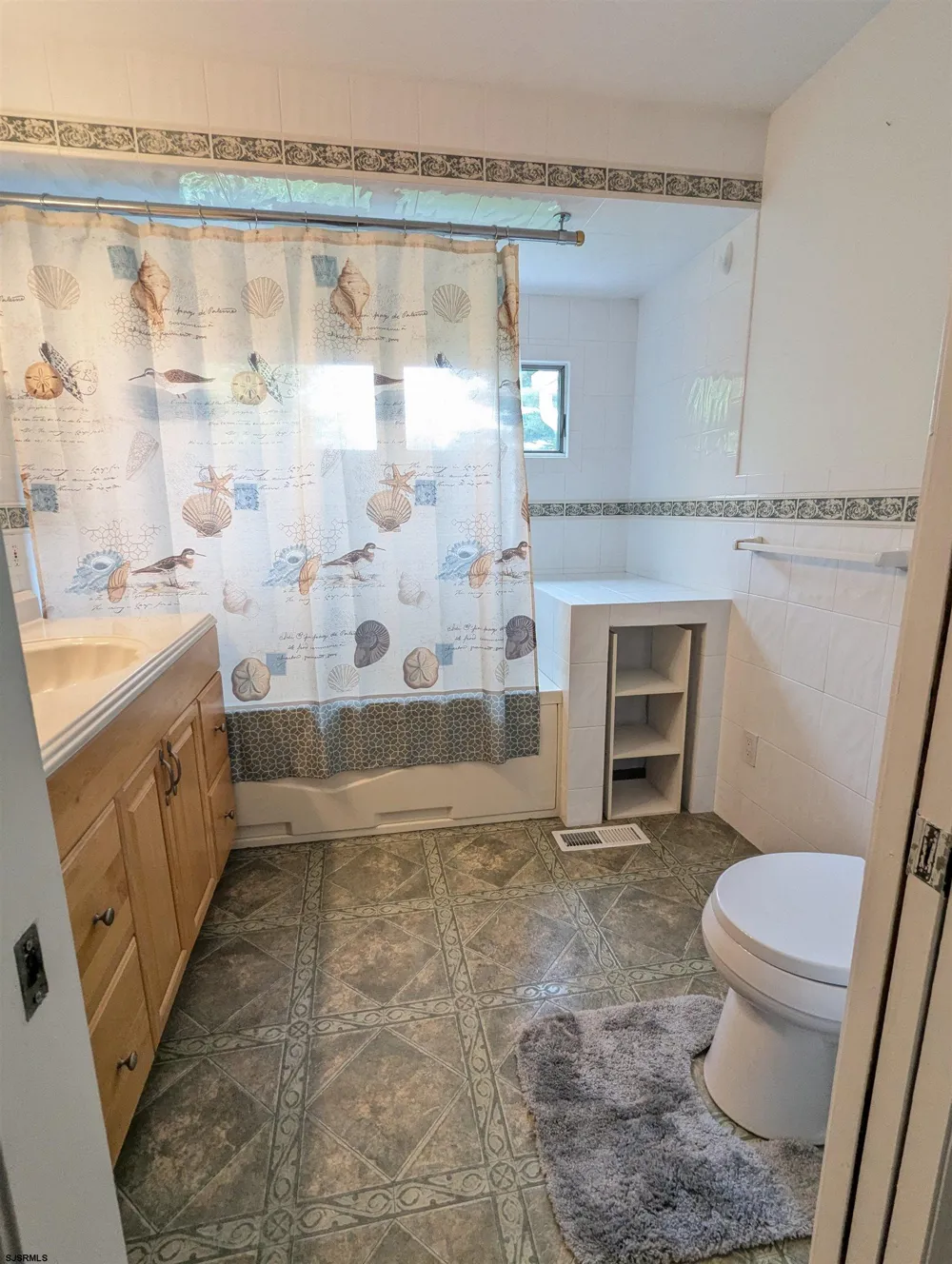 18 Greate Bay Somers Point, NJ 08244