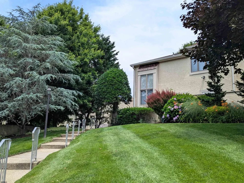 18 Greate Bay Somers Point, NJ 08244