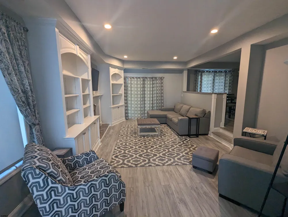 18 Greate Bay Somers Point, NJ 08244