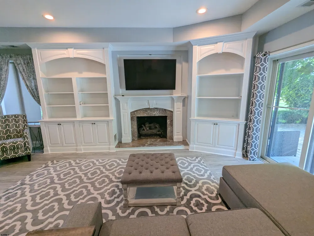 18 Greate Bay Somers Point, NJ 08244