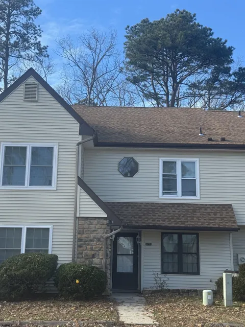 3221 Juniper Ct