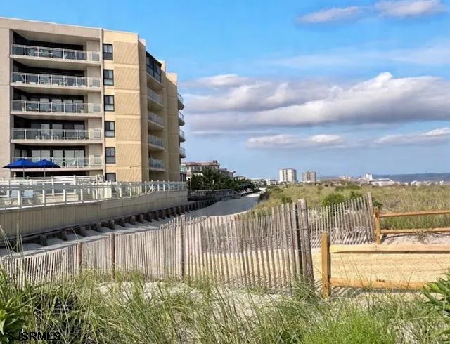 2700 Atlantic Ave Longport, NJ 08403