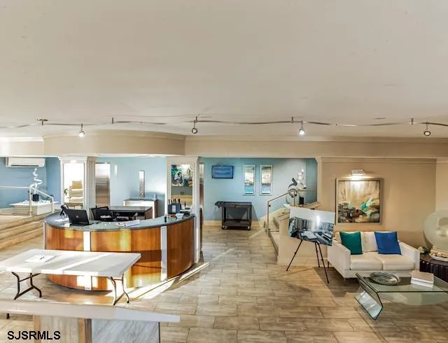 2700 Atlantic Ave Longport, NJ 08403