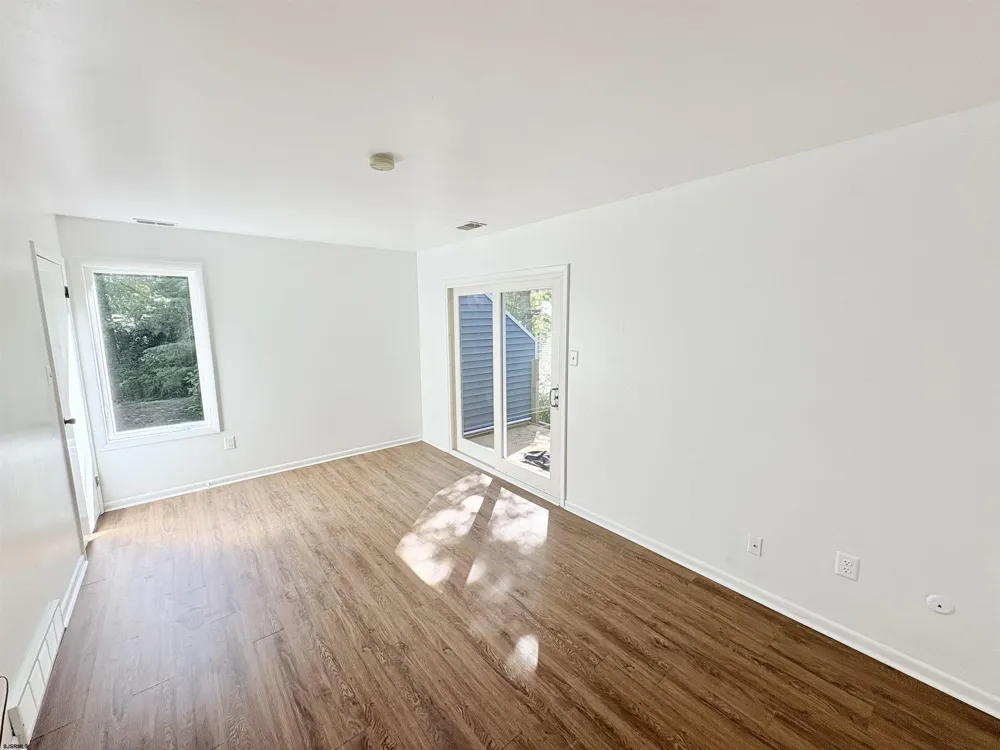 7-A Cedar Hollow Linwood, NJ 08221