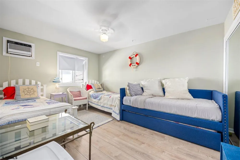 2707 Ventnor Ave Longport, NJ 08403
