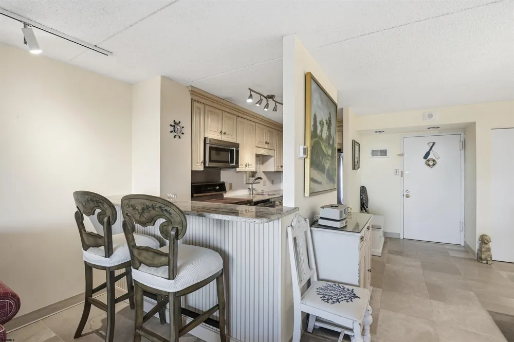 2700 Atlantic Ave Longport, NJ 08403