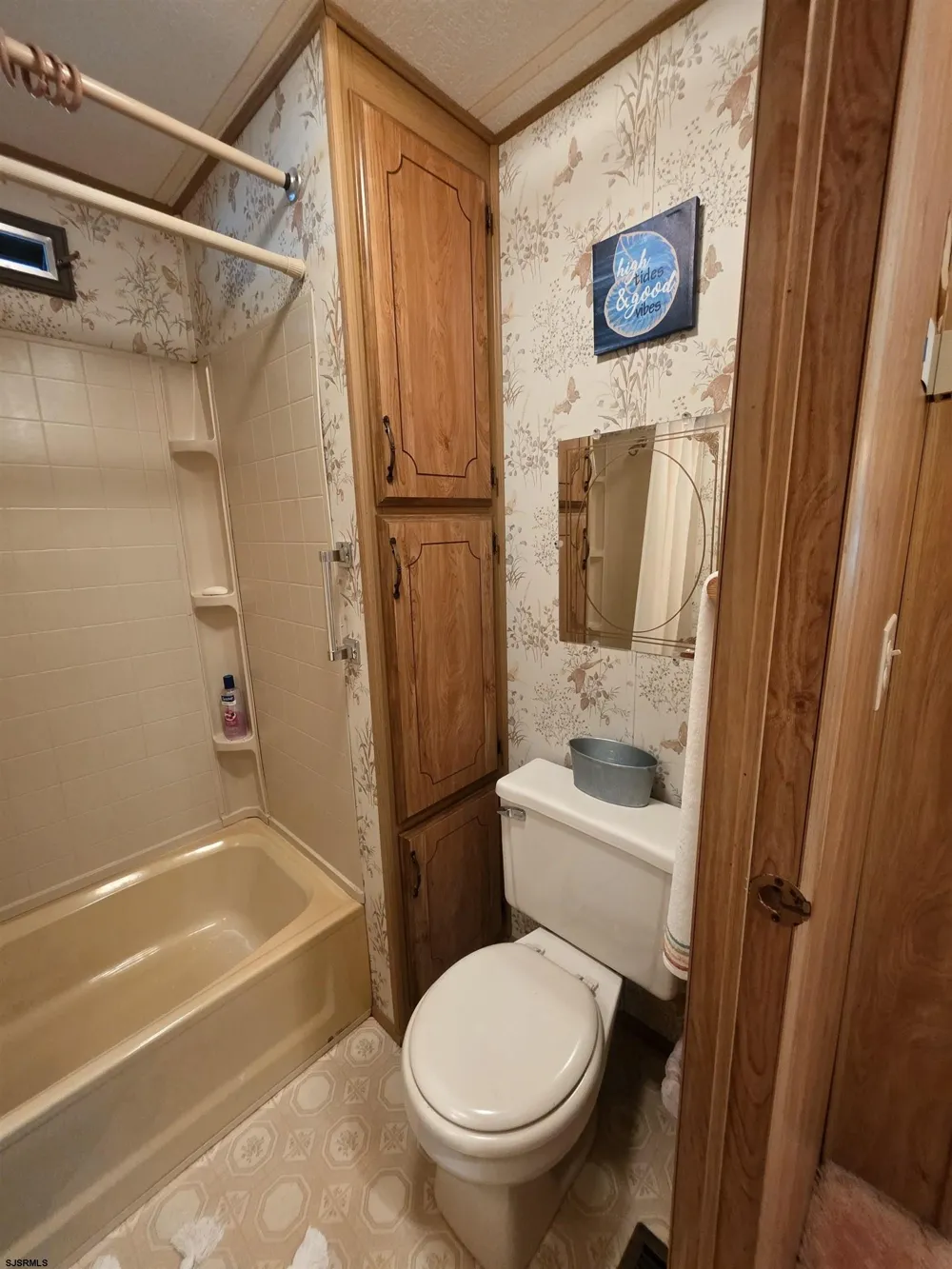 516 Route 9, F-13 Marmora, NJ 08223