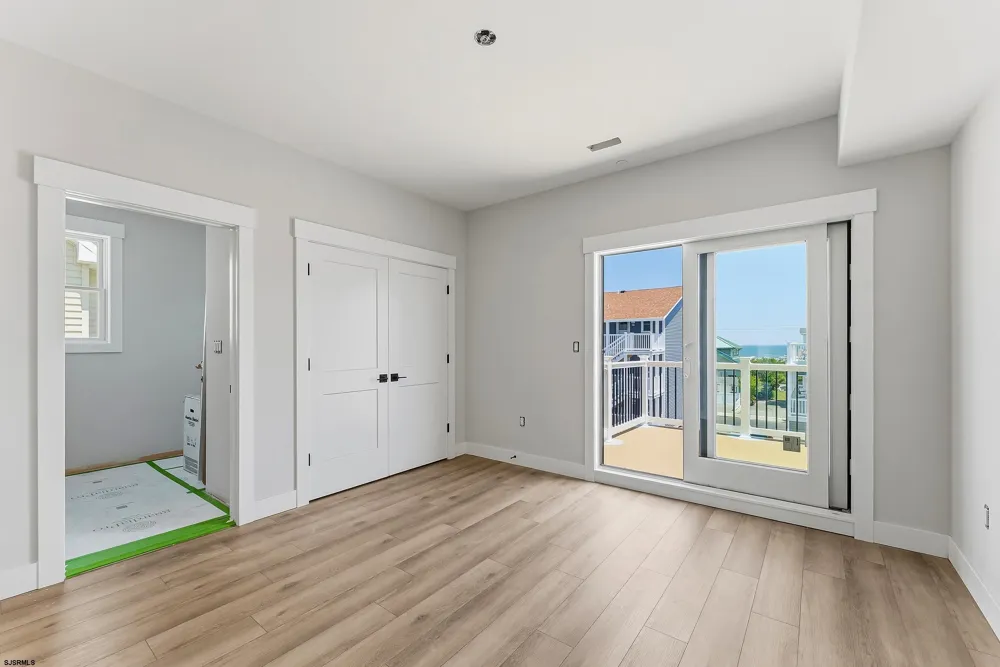 4411 Landis Sea Isle City, NJ 08243