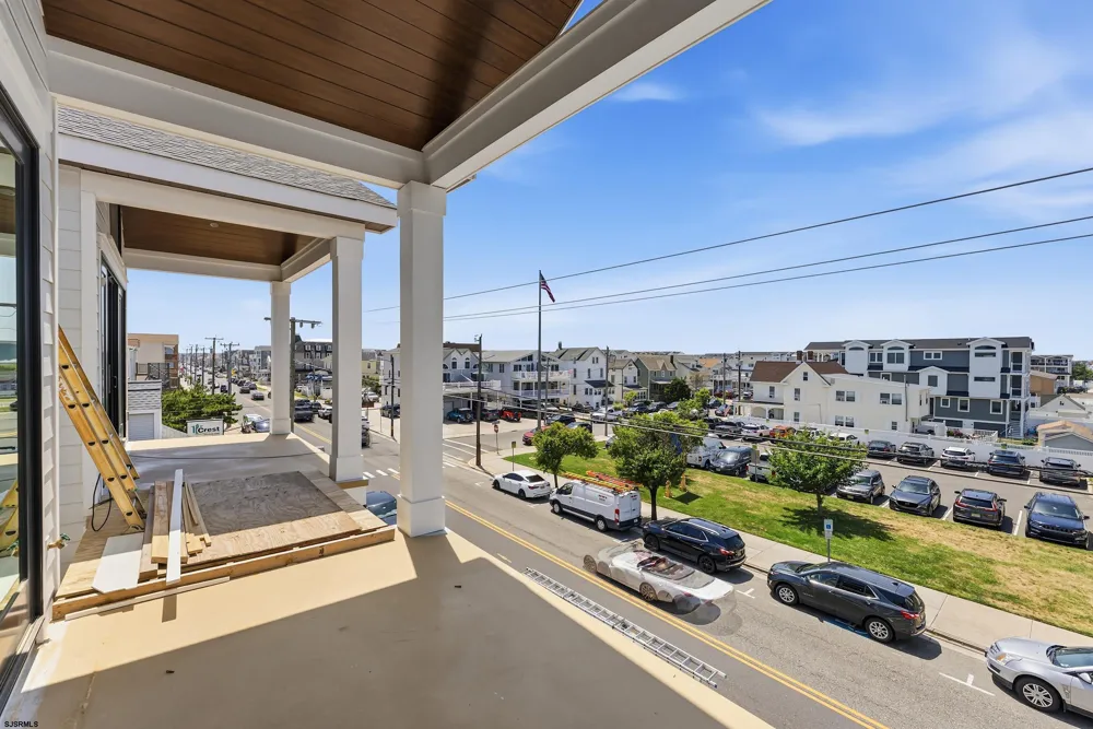 4411 Landis Sea Isle City, NJ 08243