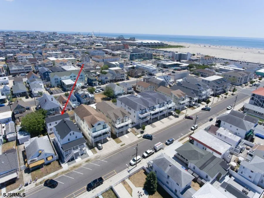 215 E Leaming Ave Wildwood, NJ 08260