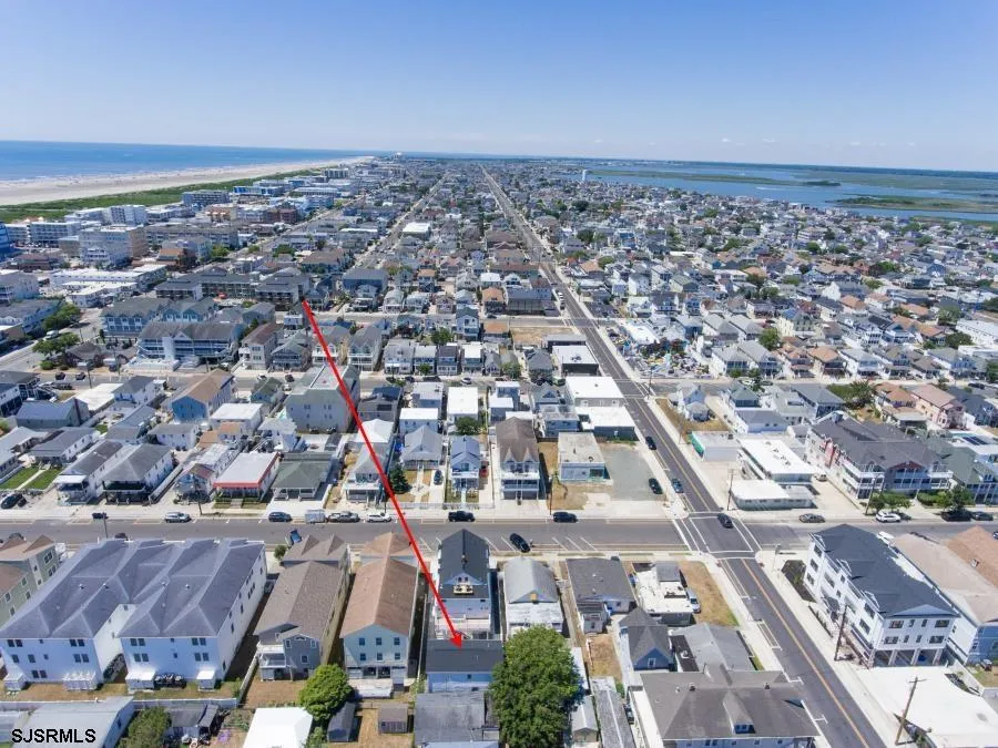 215 E Leaming Ave Wildwood, NJ 08260