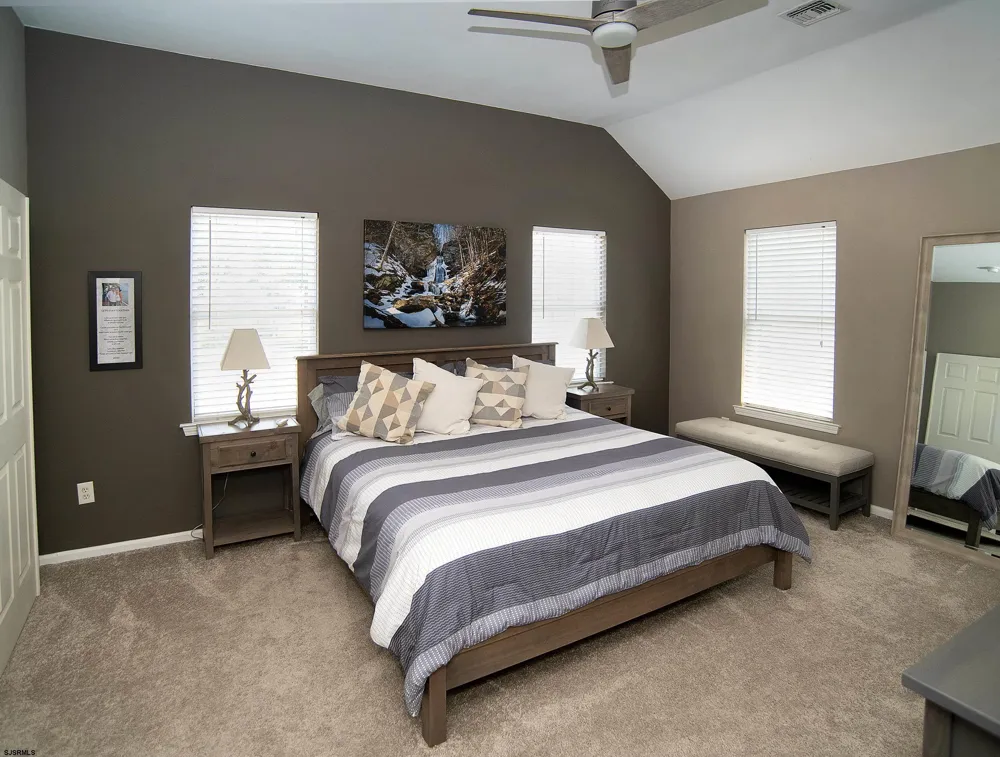 75 E Woodland Ave Absecon, NJ 08201