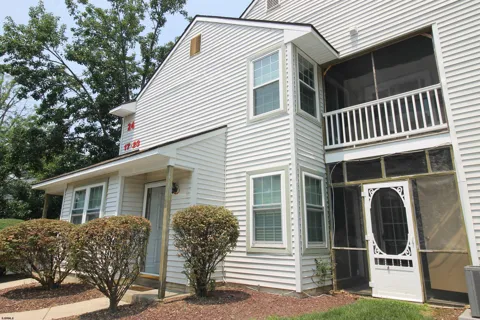 17 Waterview Dr