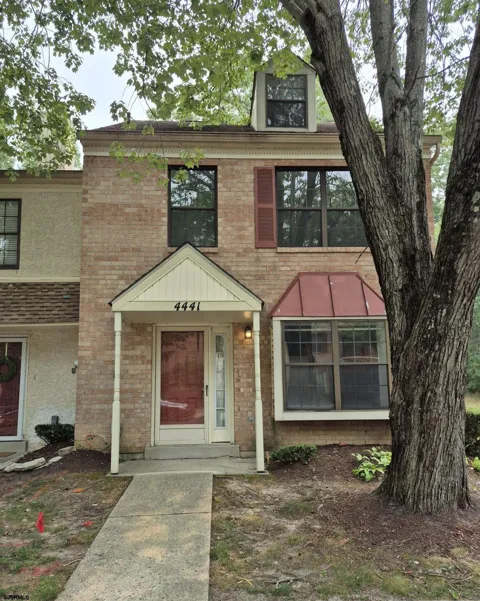 4441 Yorktown Pl