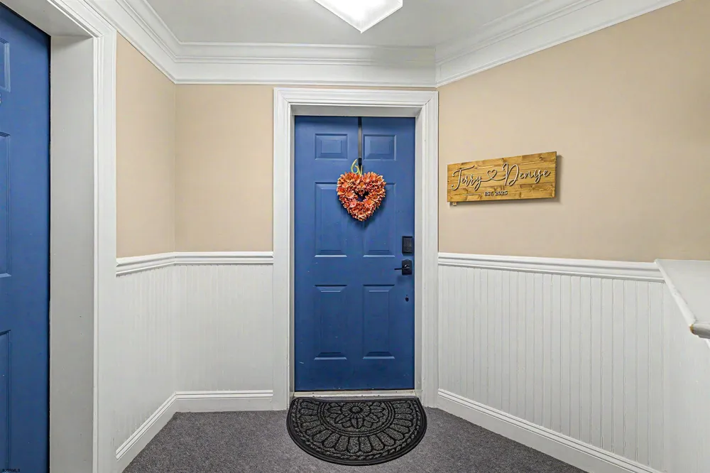 6 Bayside Dr Somers Point, NJ 08244