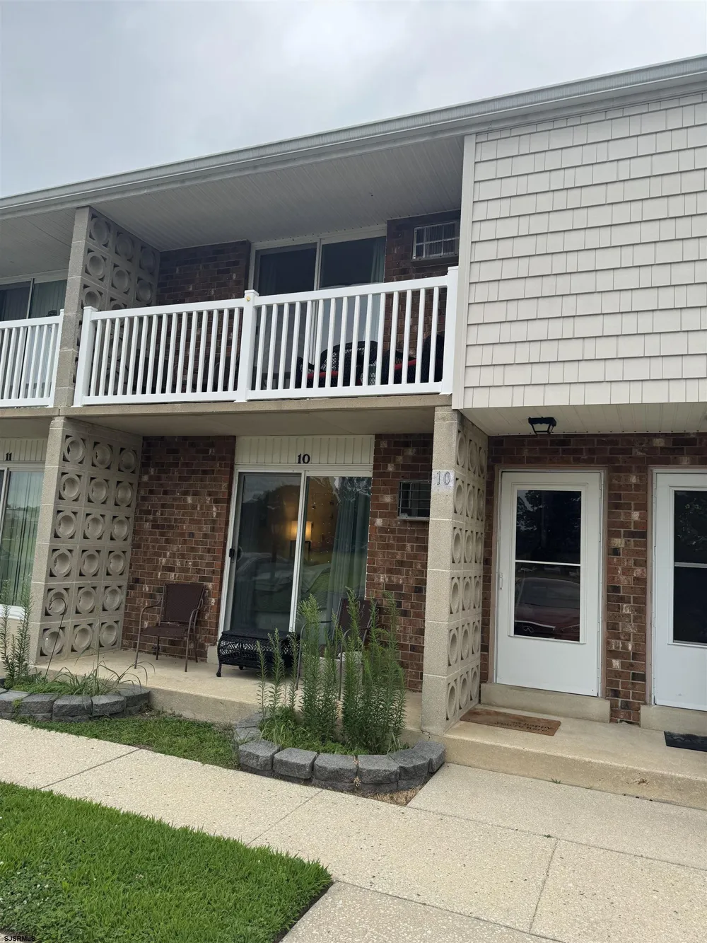 10 Toni Lynn Ct Hammonton, NJ 08037