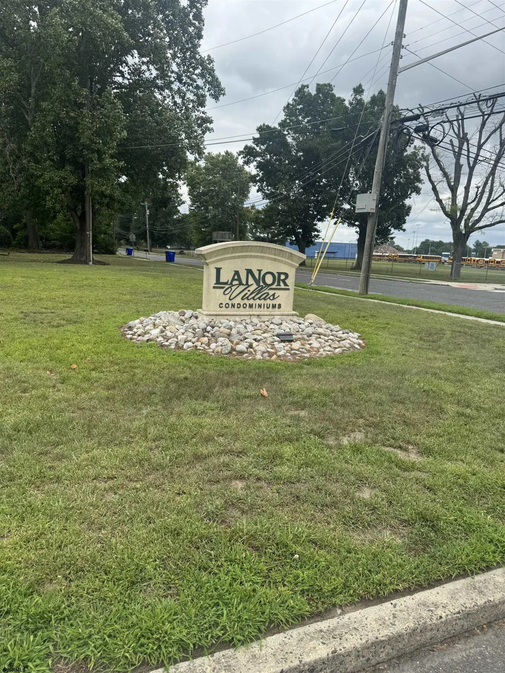 10 Toni Lynn Ct Hammonton, NJ 08037